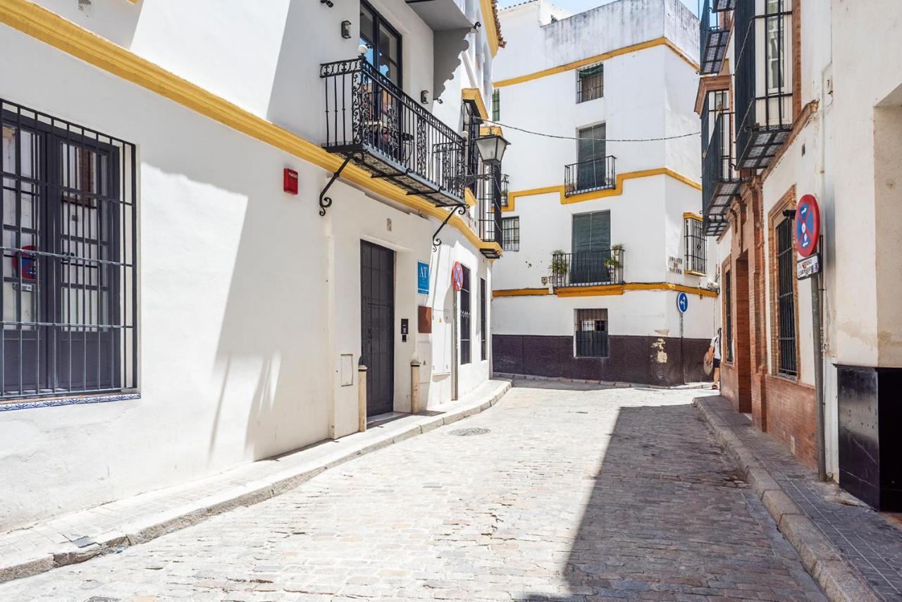Alohamundi Corral Del Rey Apartment Seville Exterior photo